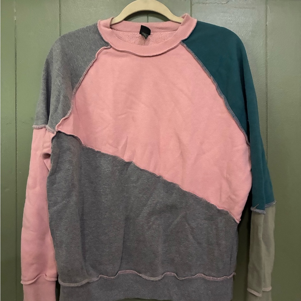 Wild Fable Pink and Gray Colorblock Sweater